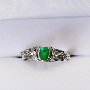 Emerald Linked in Pure Silver